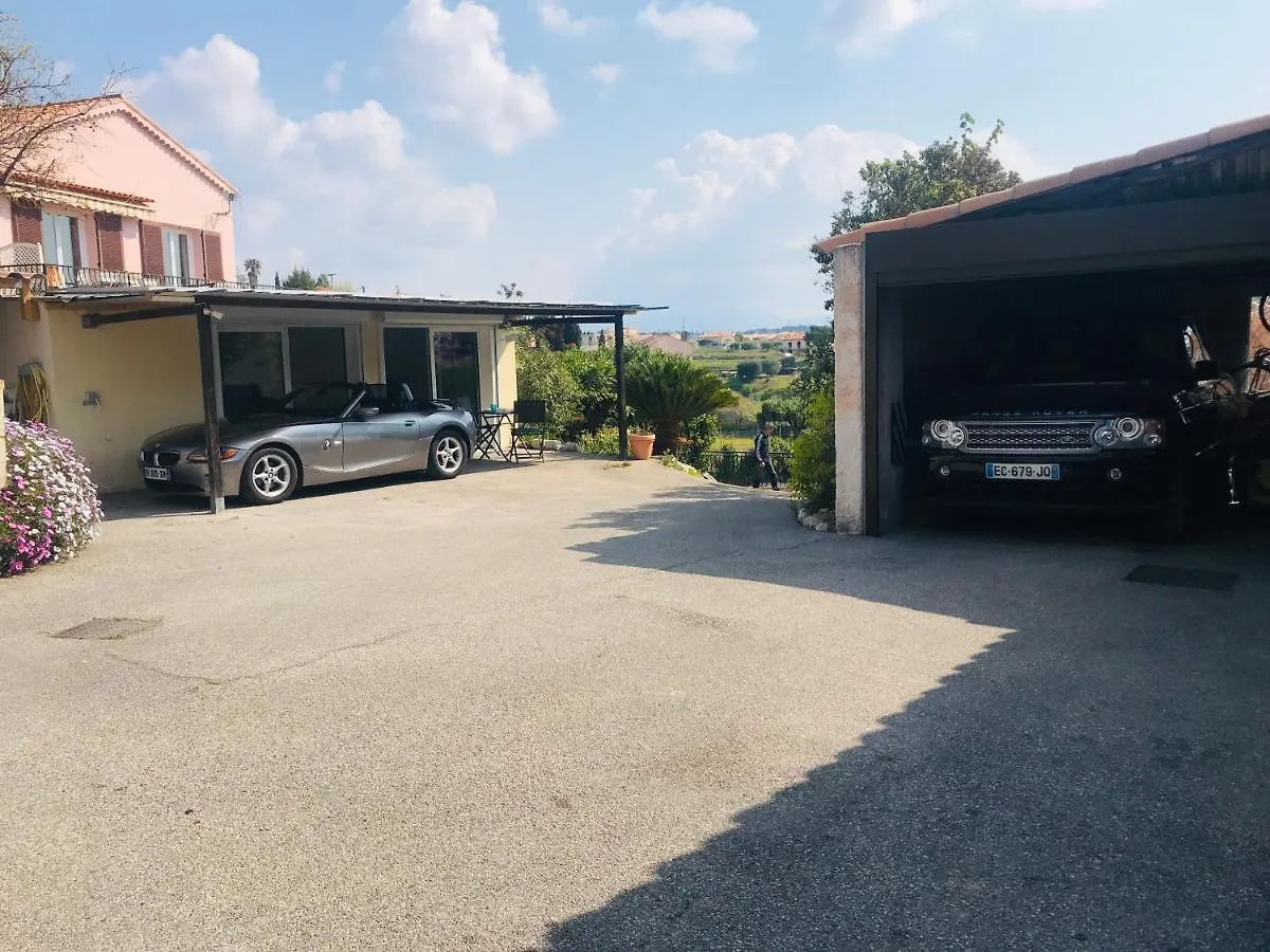 Villa Antoline Cagnes-sur-Mer Bed & Breakfast